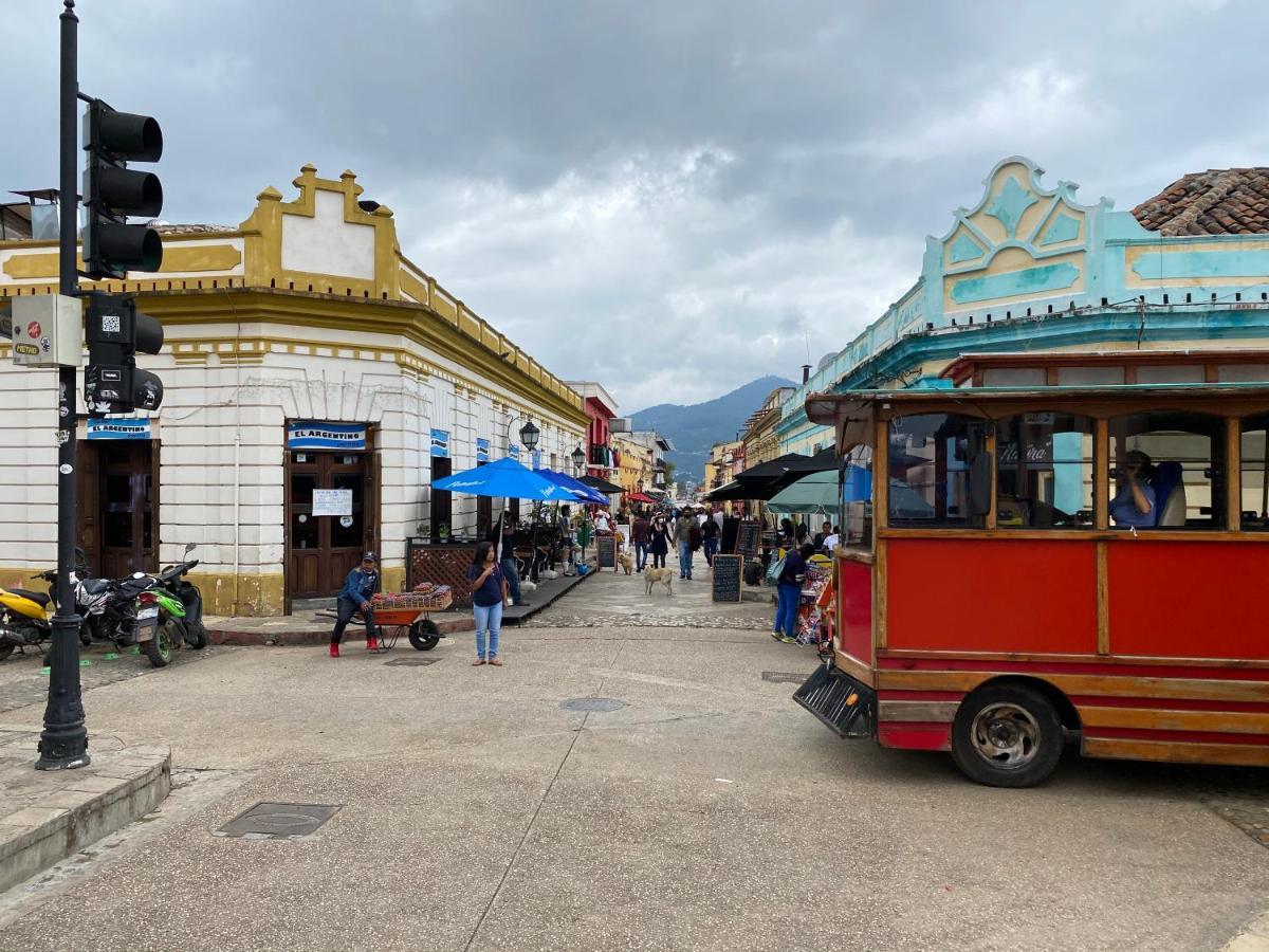 Hotel Villa Murano San Cristobal de las Casas Bagian luar foto